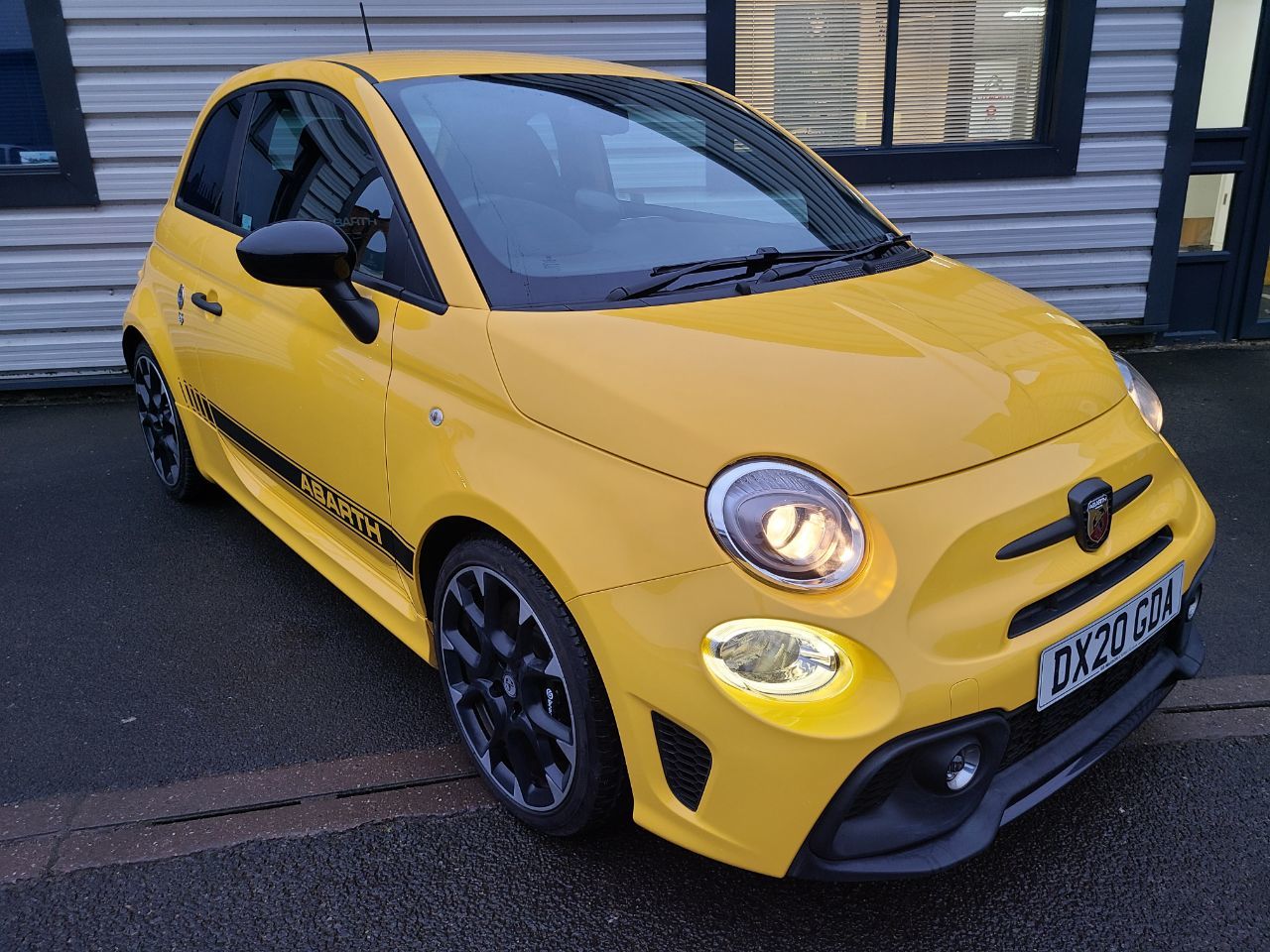 2020 Abarth 595